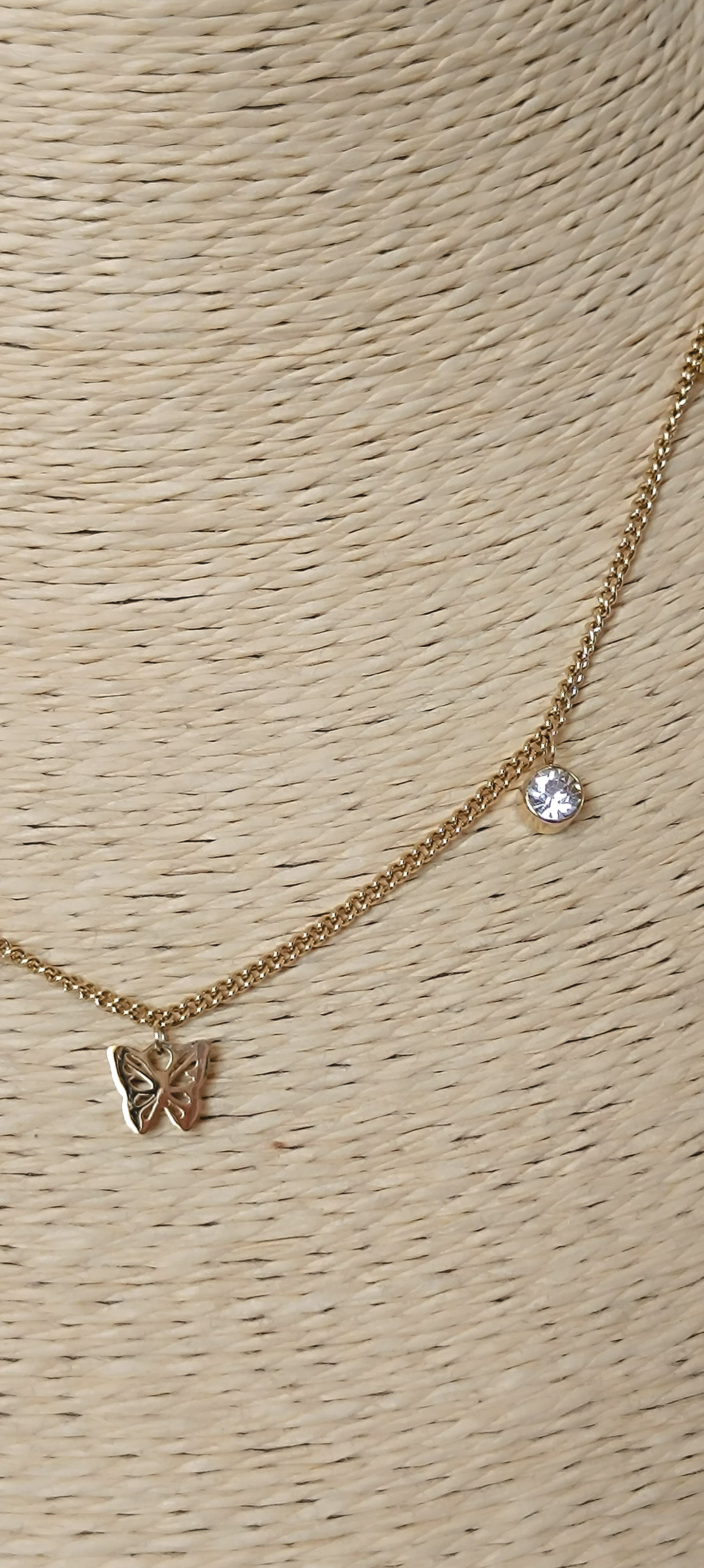 BORBOLETA ~ COLAR